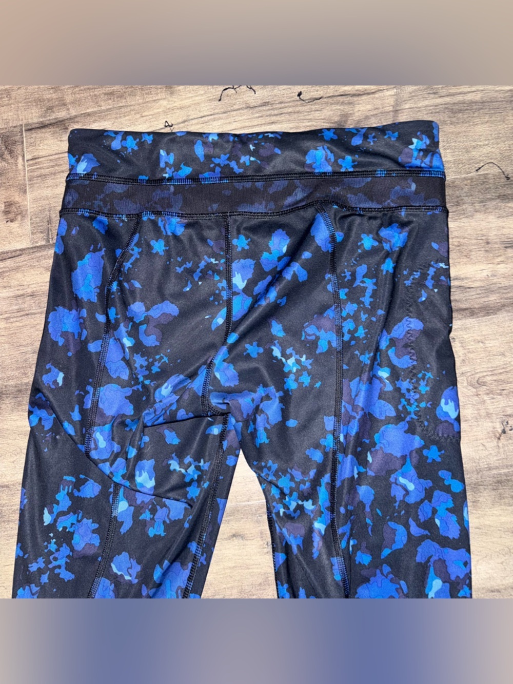Lululemon Fast and Free High Rise Tight Blue Camo Print 5 Pocket Sz 6 - Picture 12 of 15